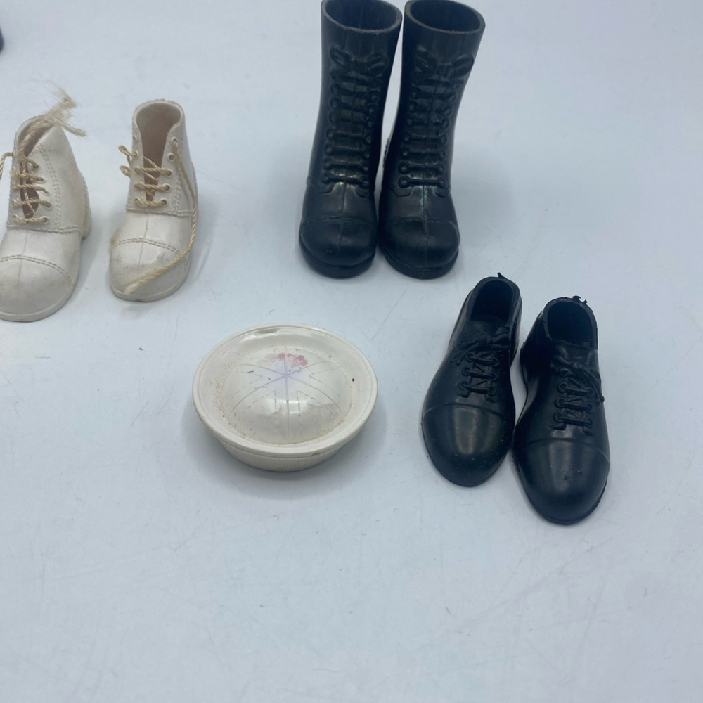 1964 GI Joe Deep Sea Diver Weight Shoes, Boots Military Hats Navy MP SP Army - Picture 3 of 5